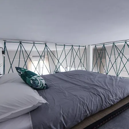 Hypercentre - Gare - La Tour'angel Тур