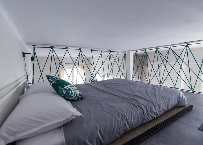 Hypercentre - Gare - La Tour'angel Tours