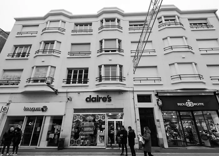 Hypercentre - Gare - La Tour'angel Apartament