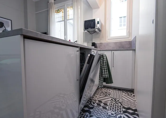 Hypercentre - Gare - La Tour'angel * Tours