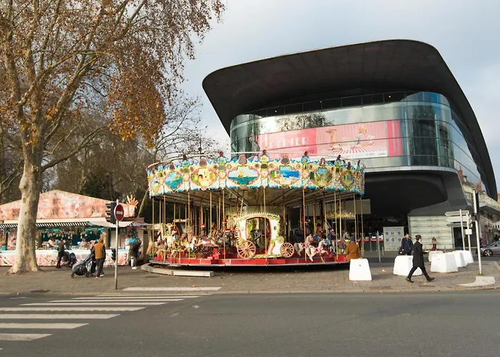 Hypercentre - Gare - La Tour'angel Apartament *