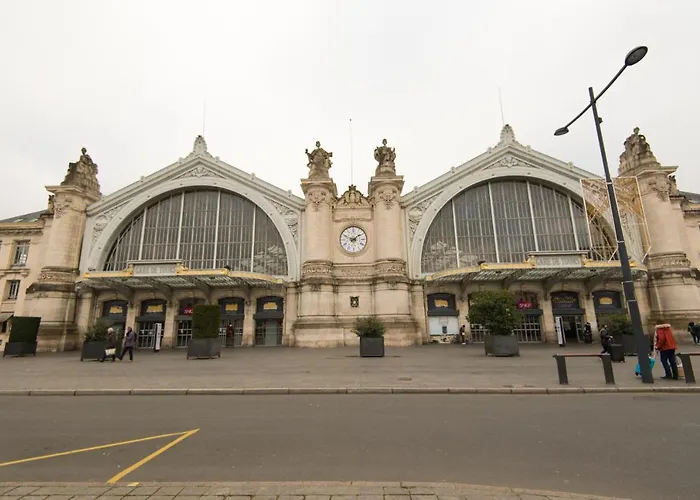 Hypercentre - Gare - La Tour'angel Apartament *